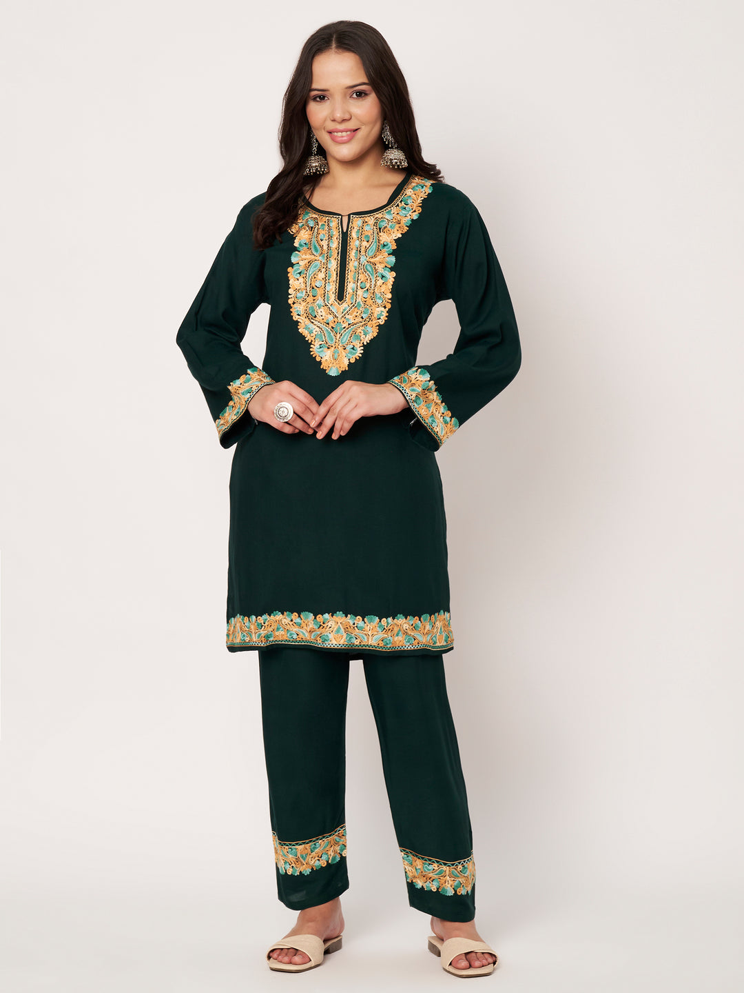 Women Floral Embroidered Kurta Palazzo Set