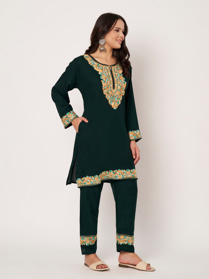 Women Floral Embroidered Kurta Palazzo Set