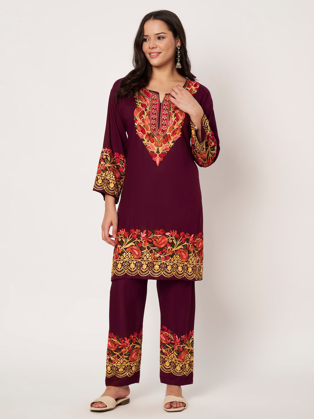 Women Floral Embroidered Kurta Palazzo Set