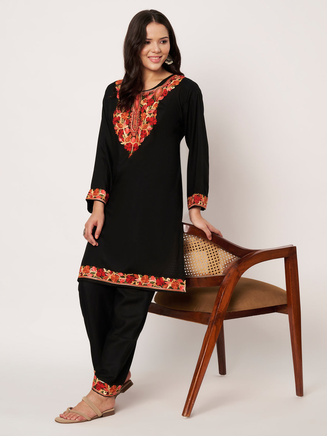 Women Embroidered Kurta Set | Floral Suit
