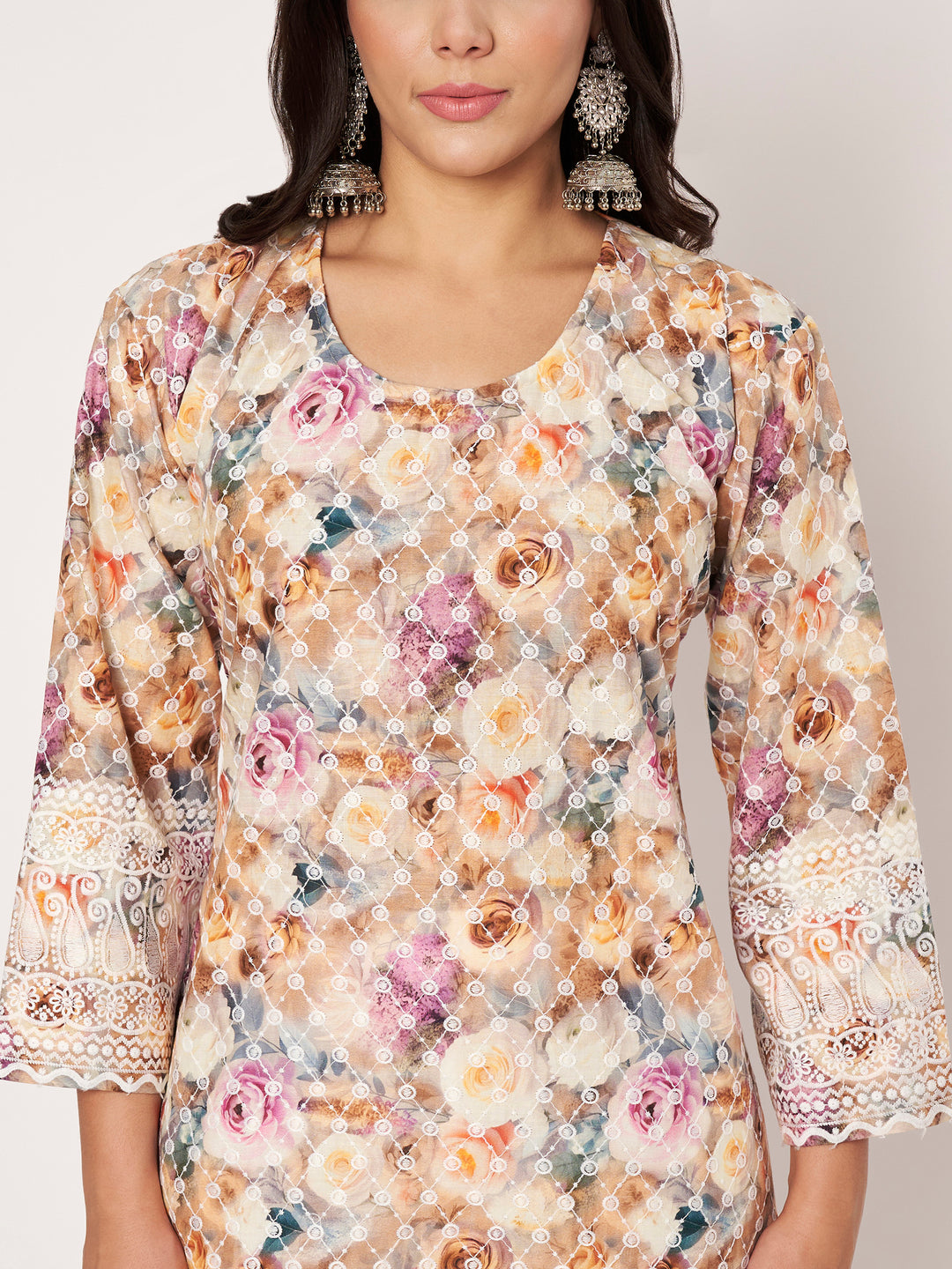 Women Floral Printed Kurti & Chikankari Pants Set