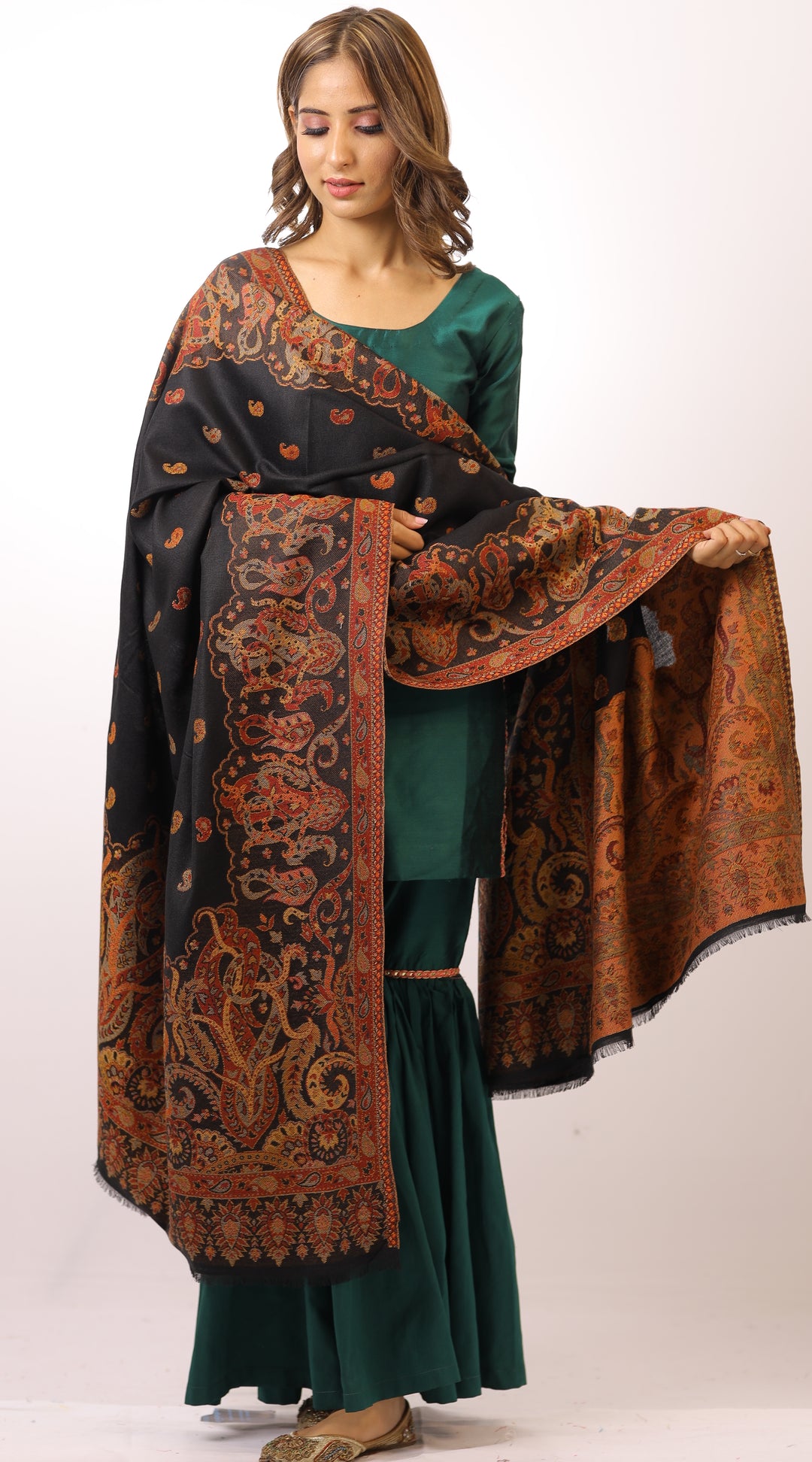 Women's Jamawar Wool Shawl