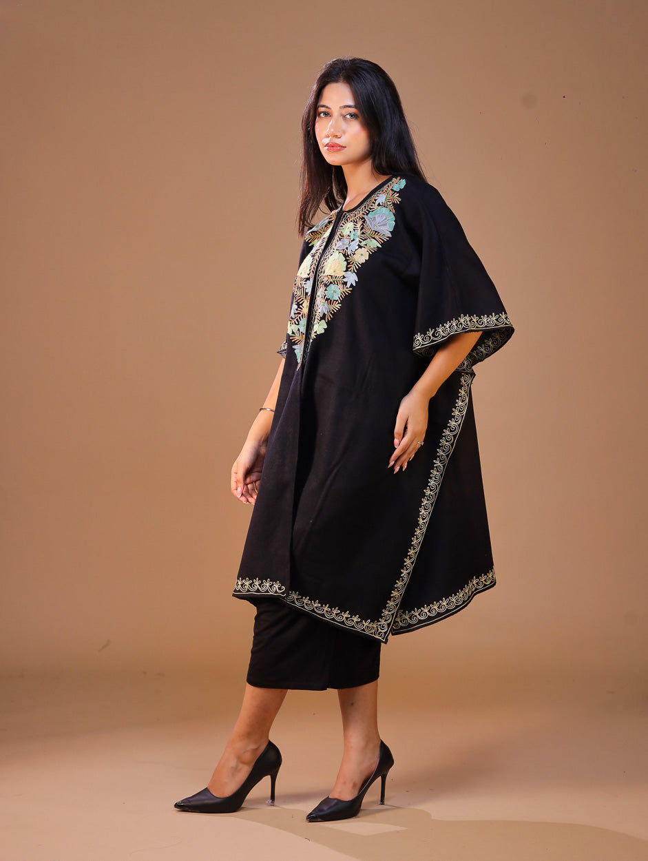 Women's Aari Work Yoke Design Kashmiri Embroidered Kaftan(Pheran)