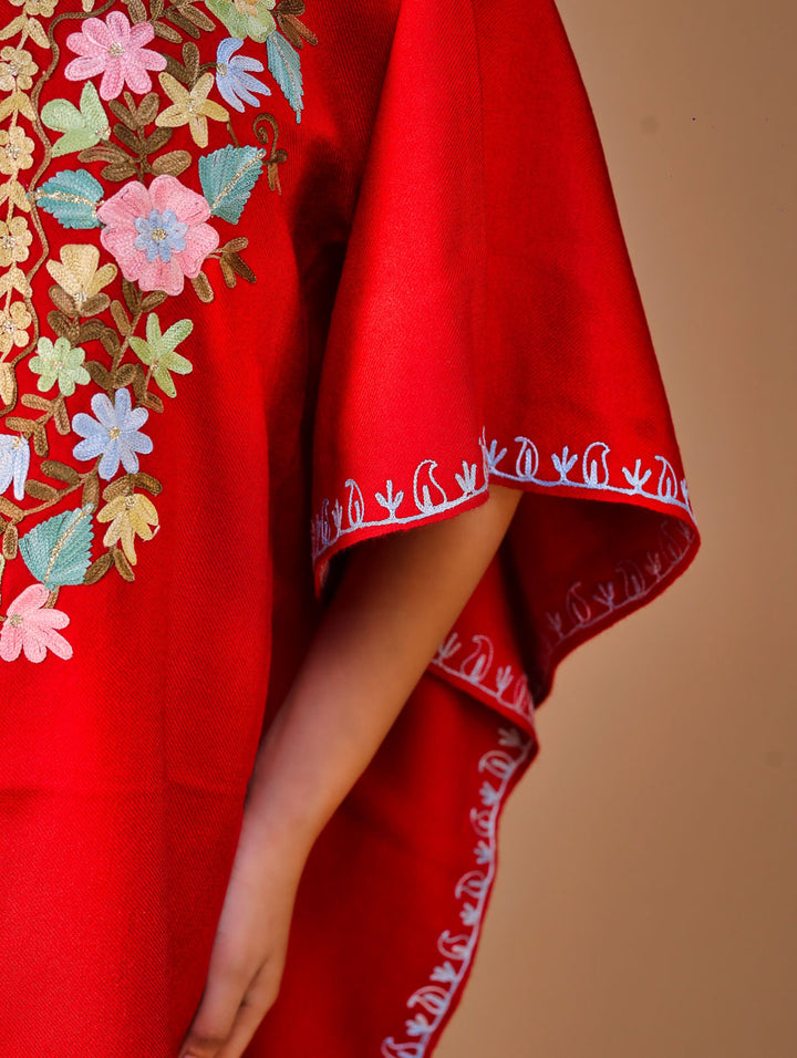 Women's Aari Work Yoke Design Kashmiri Embroidered Kaftan(Pheran)