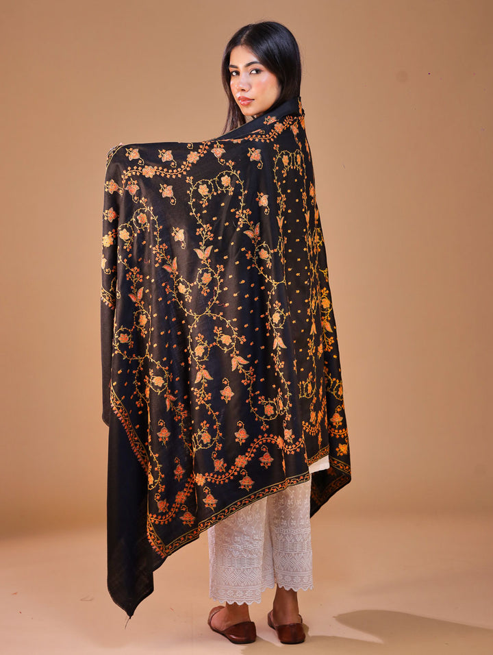 Women's Aari Hand Embroidered Wool Shawl