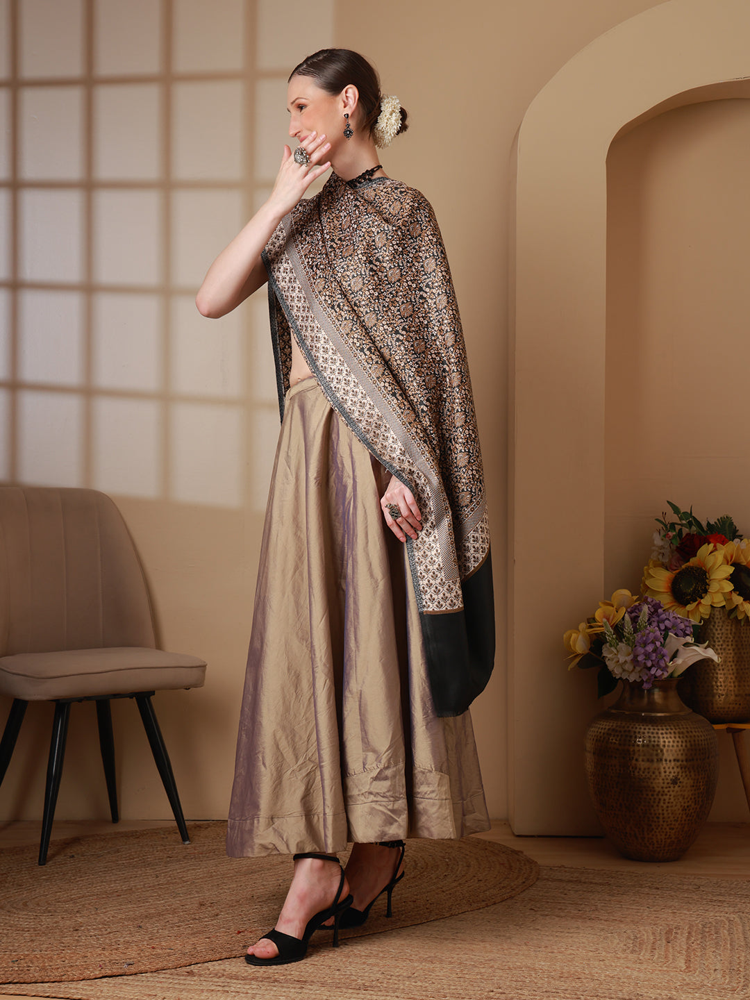 Women's Floral Acrylic Wool Shawl