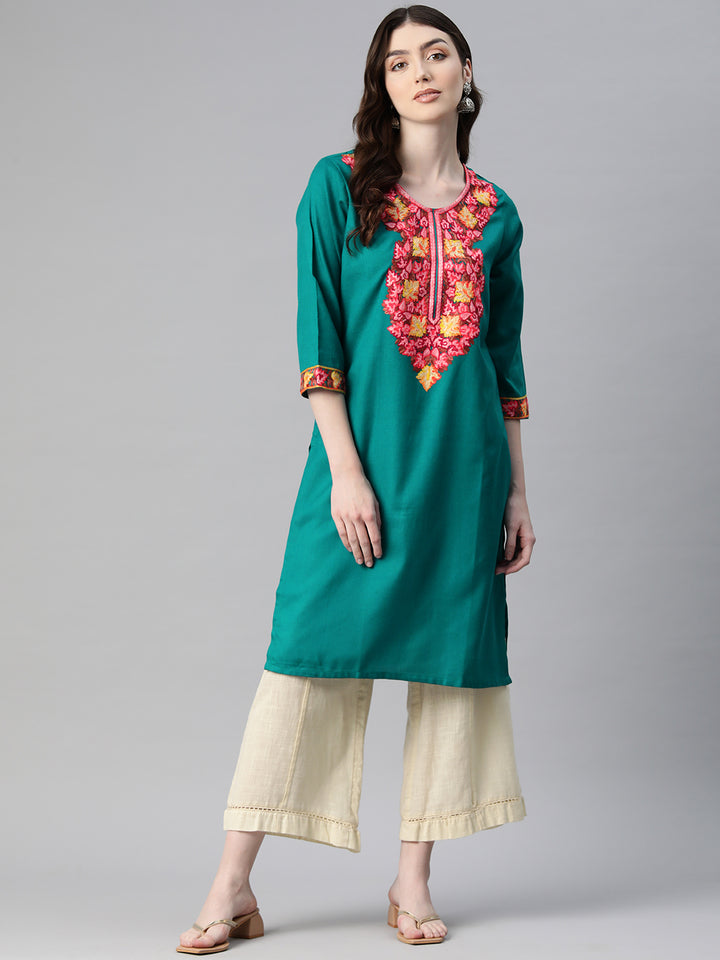 Women's Aari Embroidery Woollen Kurti