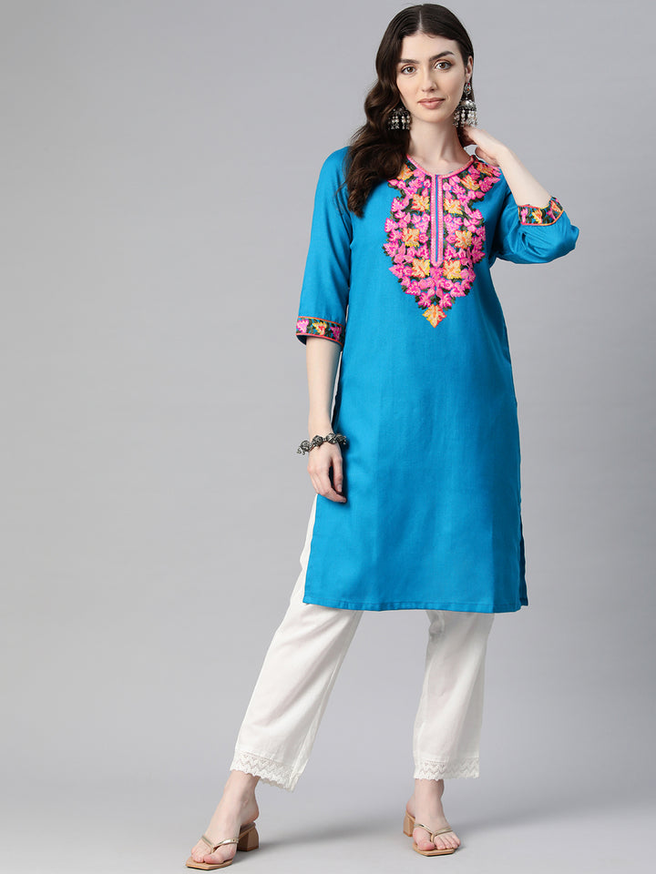 Women's Aari Embroidery Woollen Kurti
