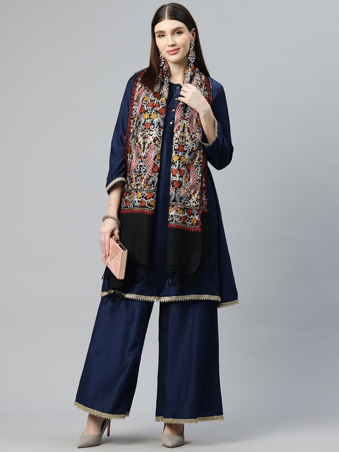 Women's Aari Embroidered Wool Stole