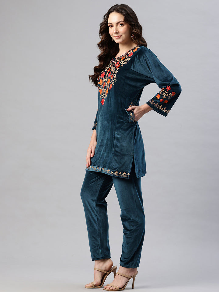 Women's Kashmiri Embroidered Velvet Co-ords – Kurta and Trousers