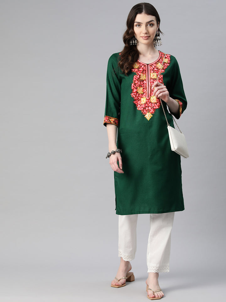 Women's Aari Embroidery Woollen Kurti
