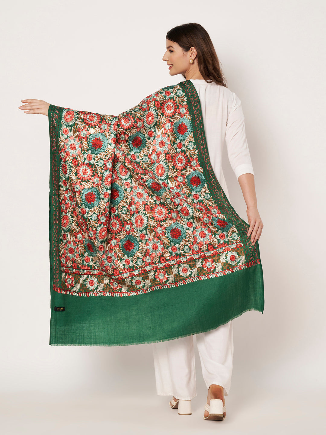 Women's Aari Embroidery Wool Shawl