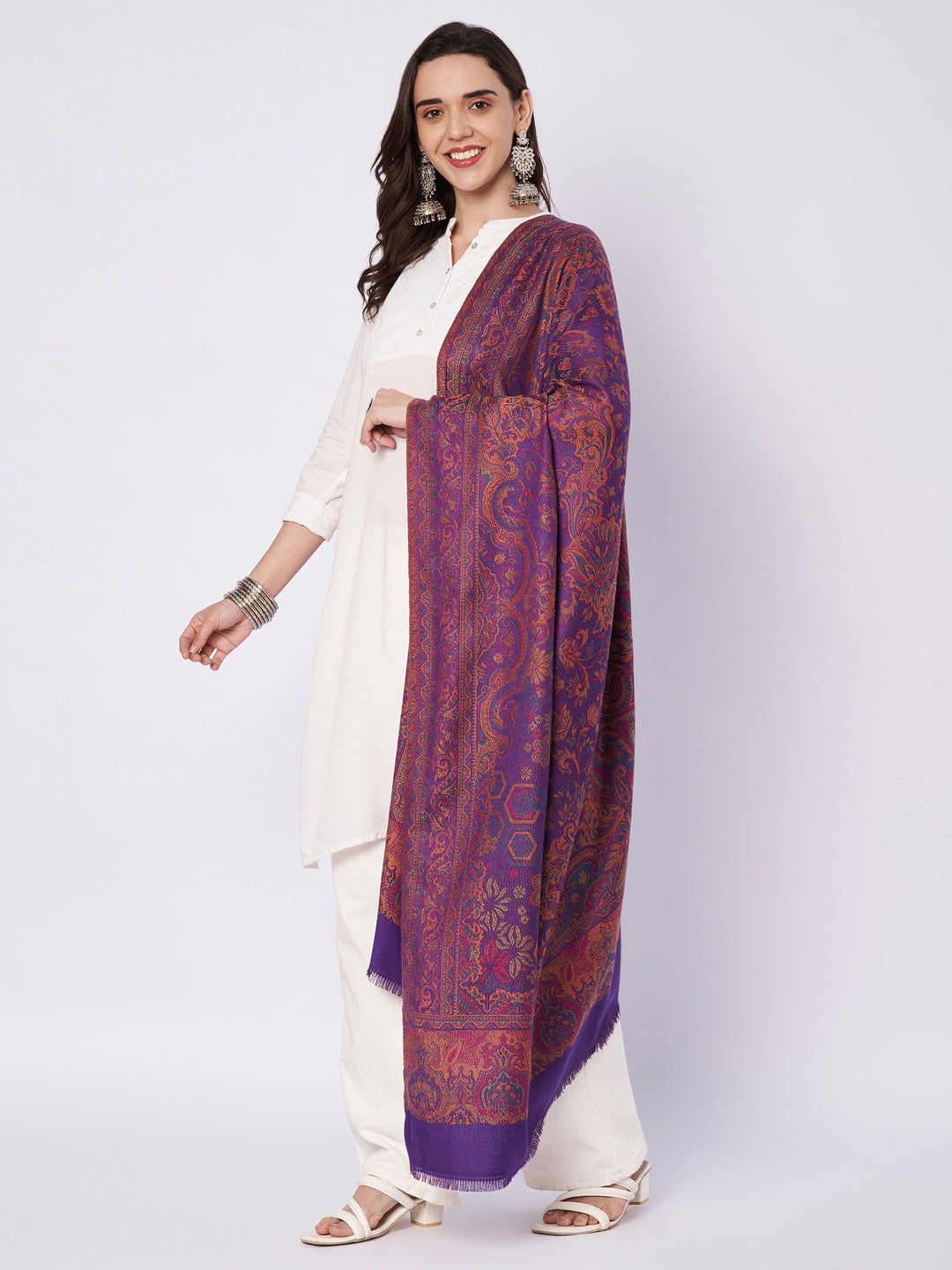 महिलाओं की जामावर शॉल