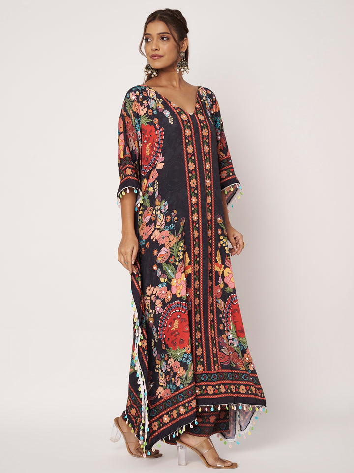 Women Printed Pakistani Top With Trousers