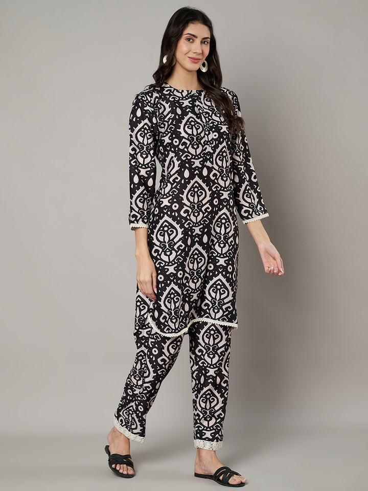 Women's Floral Printed Round Neck Co-ord Set