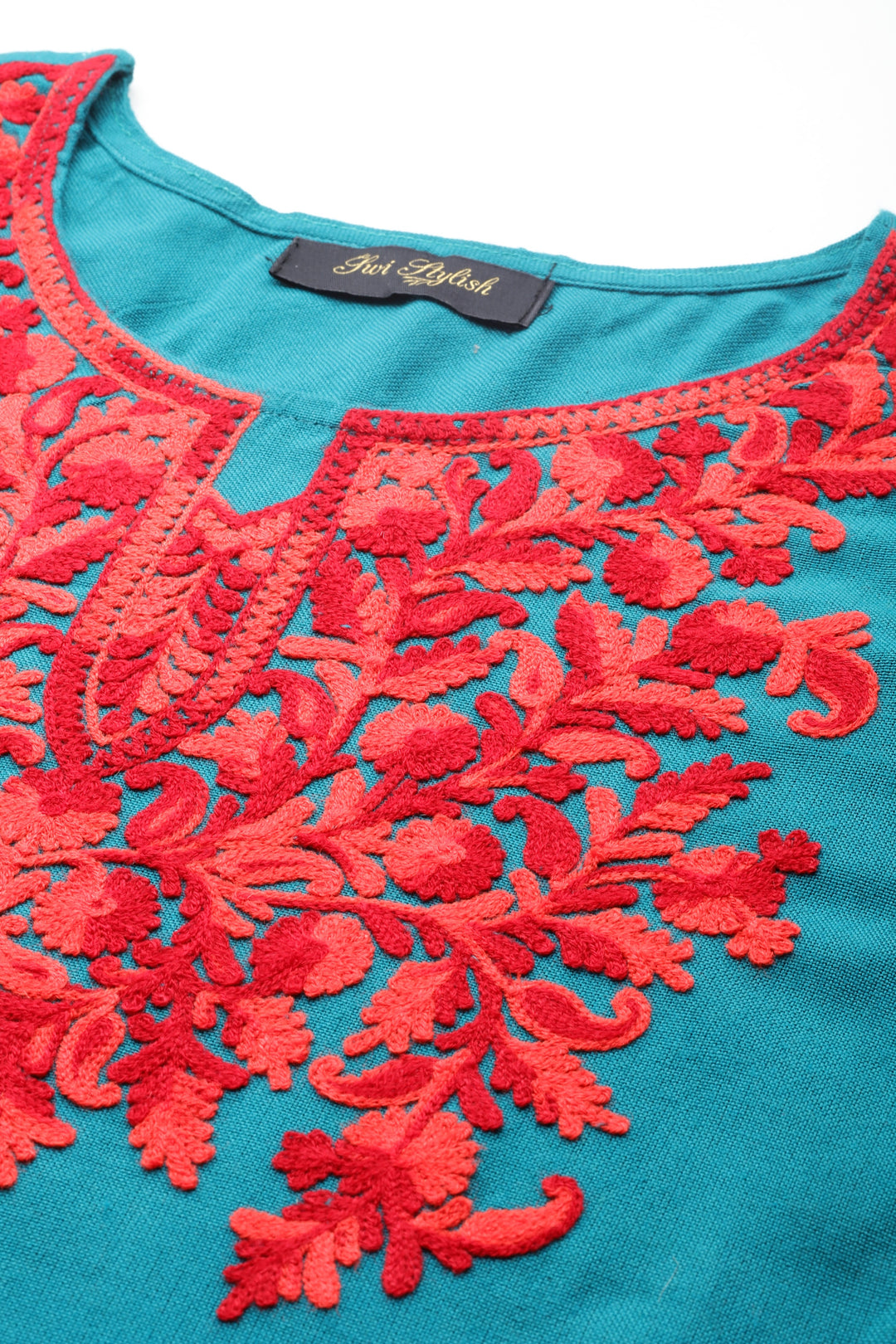 Women's Aari Embroidery Woollen Kurti