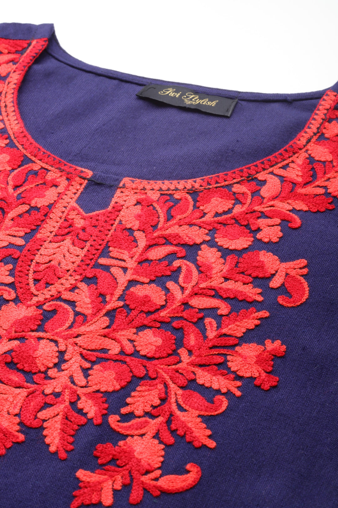 Women's Aari Embroidery Woollen Kurti