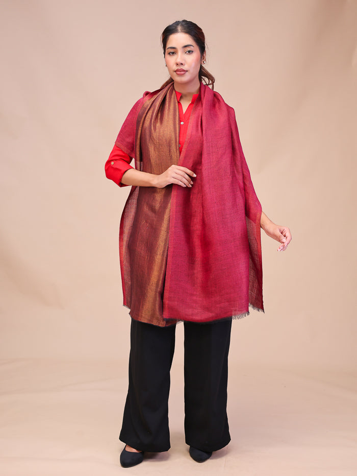 Women's Reversible Pure Wool Stole With Zari Work