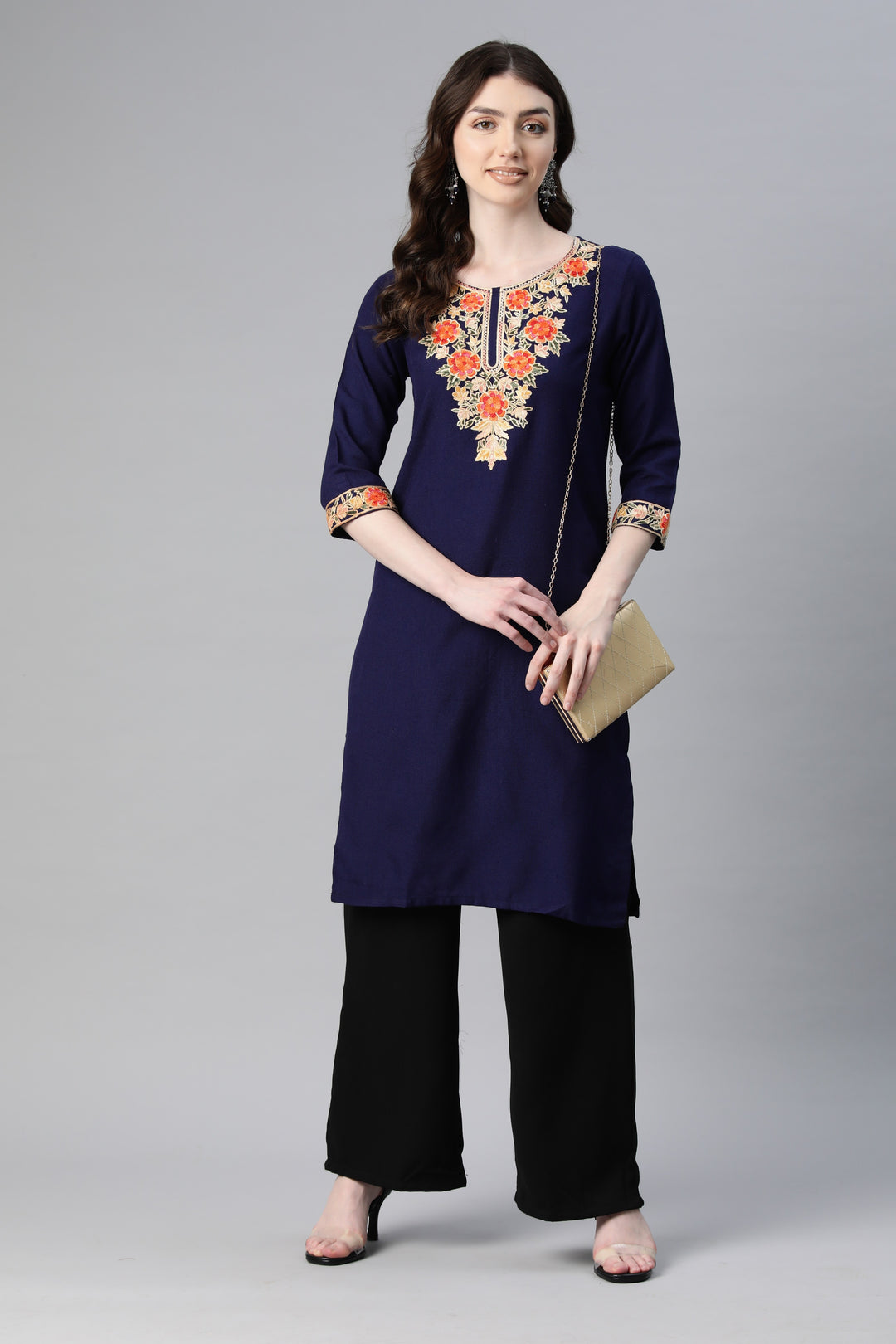 Women's Aari Embroidery Woollen Kurti