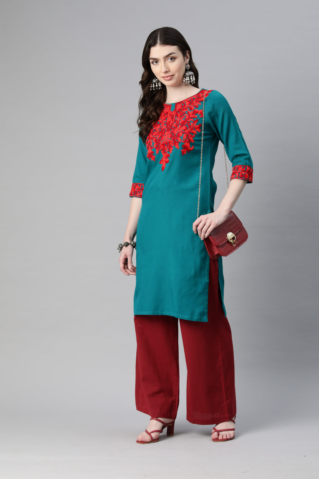 Women's Aari Embroidery Woollen Kurti