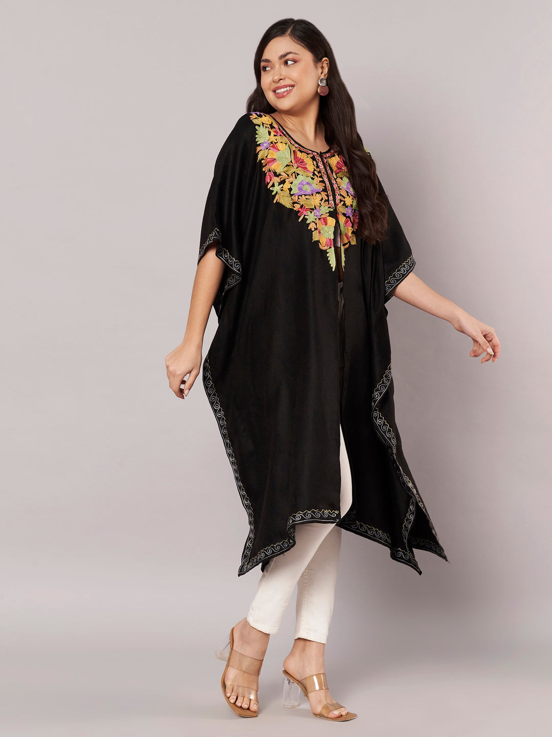Women's Aari Work Yoke Design Kashmiri Embroidered Kaftan(Pheran)