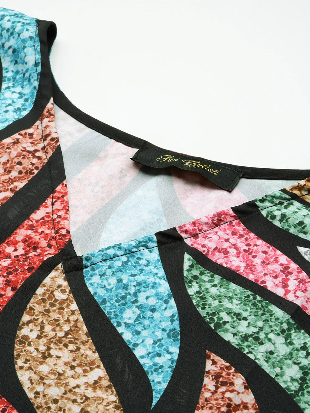 Printed georgette kaftan kurti front view — bold digital print, relaxed fit, SWI Stylish India