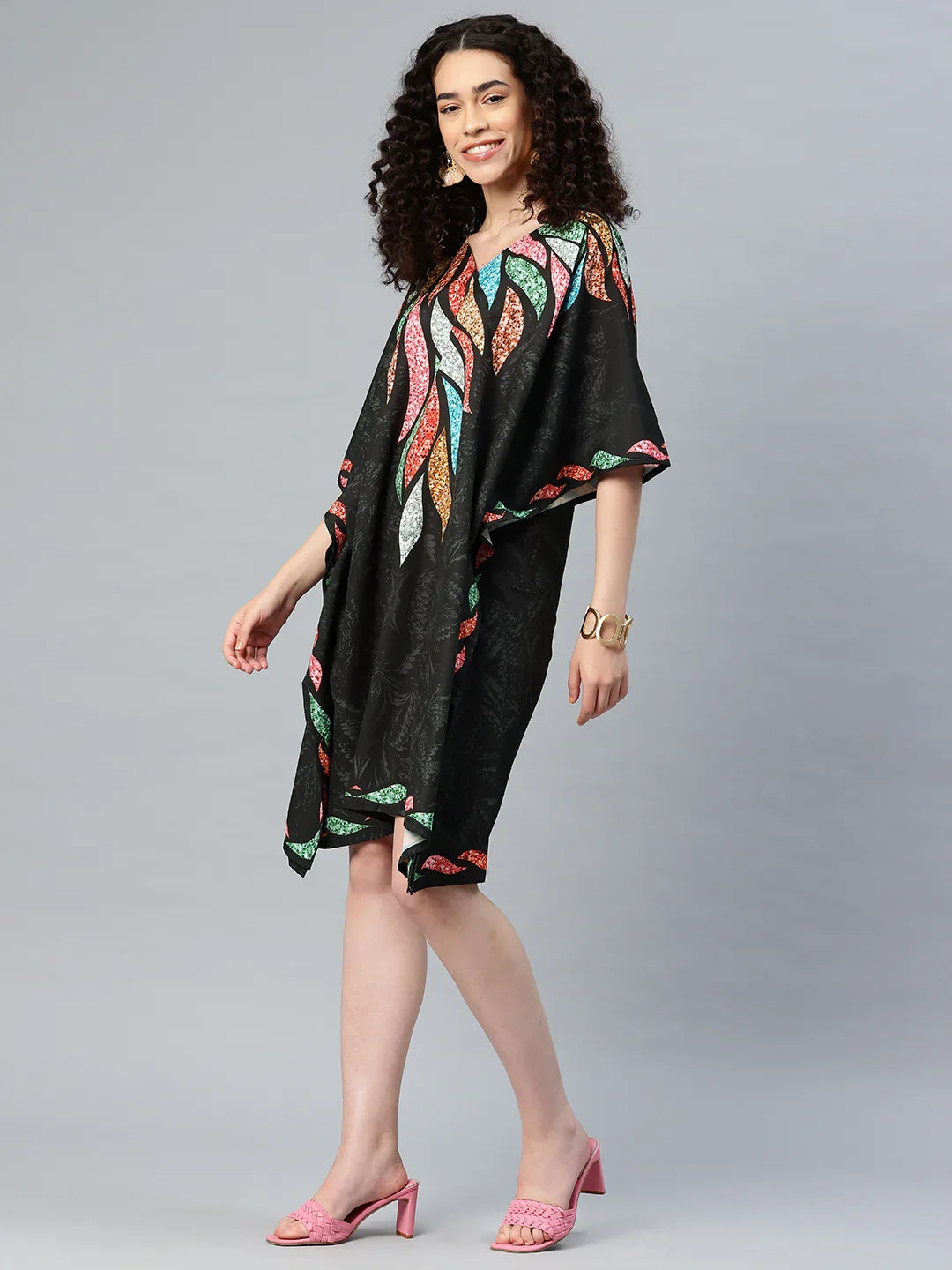 Women's kaftan kurti side view — lightweight georgette fabric, vibrant print, free size fit