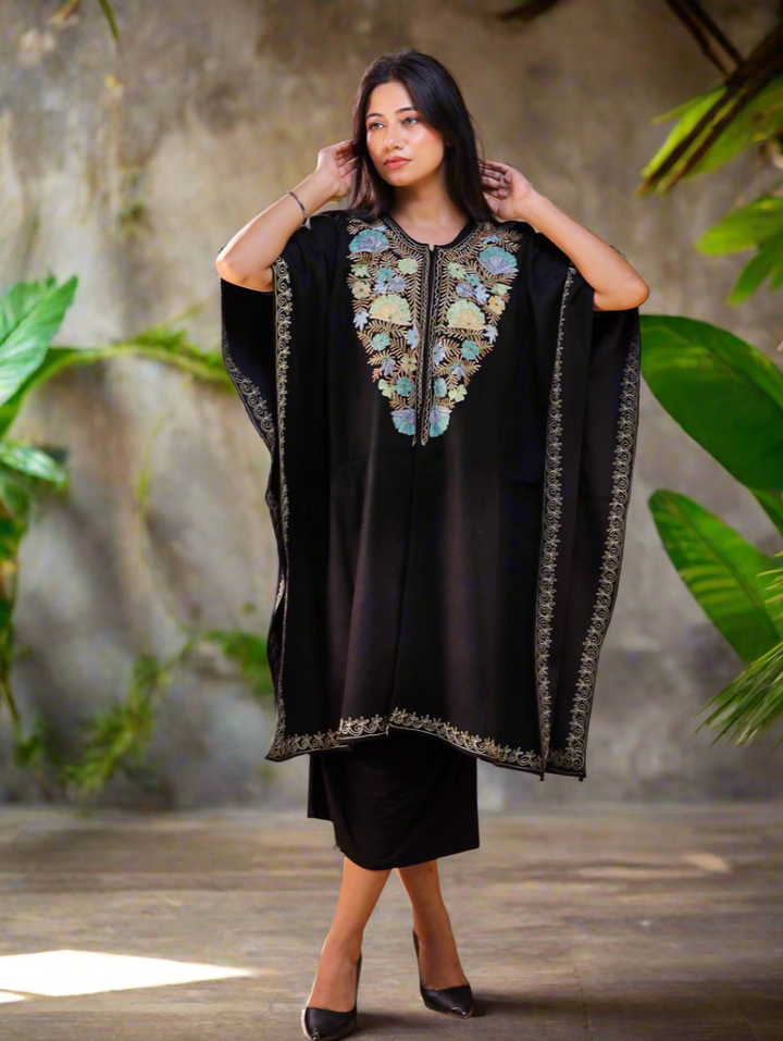 Women's Aari Work Yoke Design Kashmiri Embroidered Kaftan(Pheran)
